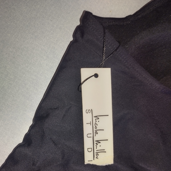 🆕NICOLE MILLER SWIMWEAR ALL BLACK ONE-PIECE BATHING SUIT SIZE LARGE 🆕 - Picture 3 of 9